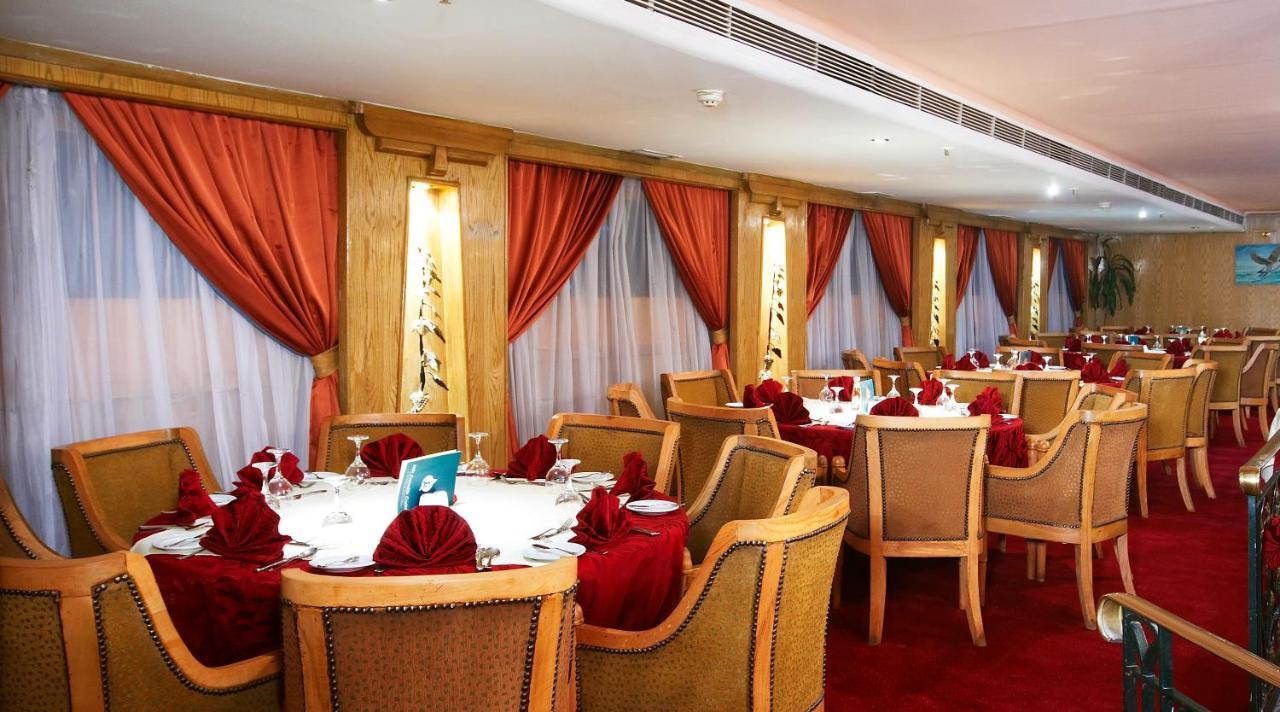 Nile Carnival Cruise 4Nt Lxr Thursday 3Nt Asw Monday Luxor Ngoại thất bức ảnh