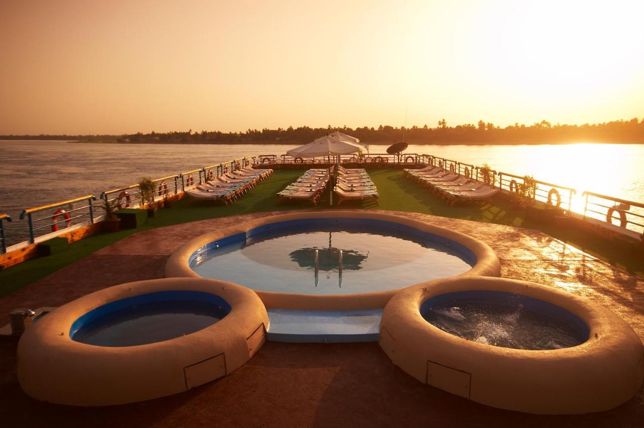 Nile Carnival Cruise 4Nt Lxr Thursday 3Nt Asw Monday Luxor Ngoại thất bức ảnh